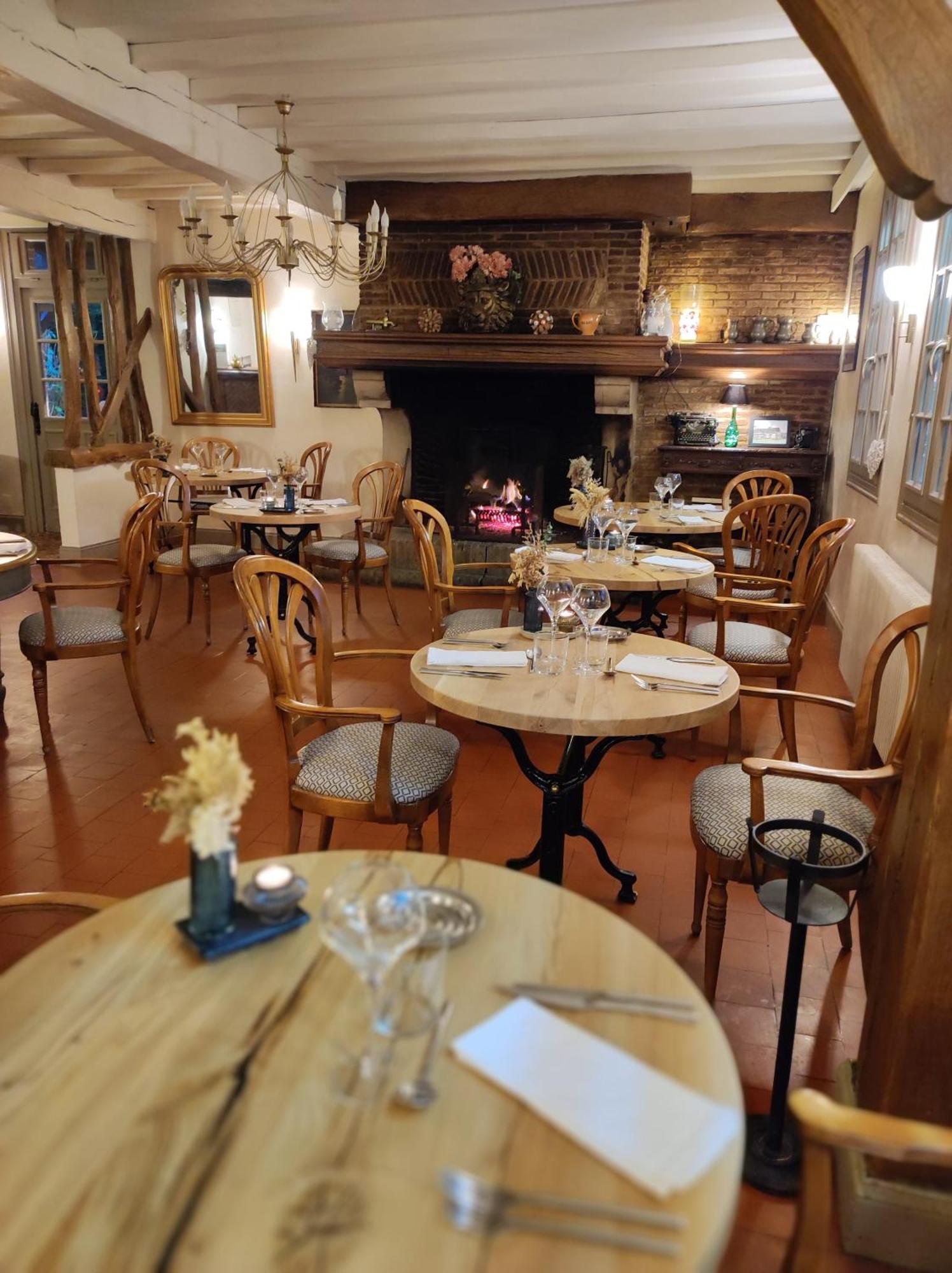 Le Relais Des Dalles - Hotel & Restaurant Sassetot-le-Mauconduit Dış mekan fotoğraf