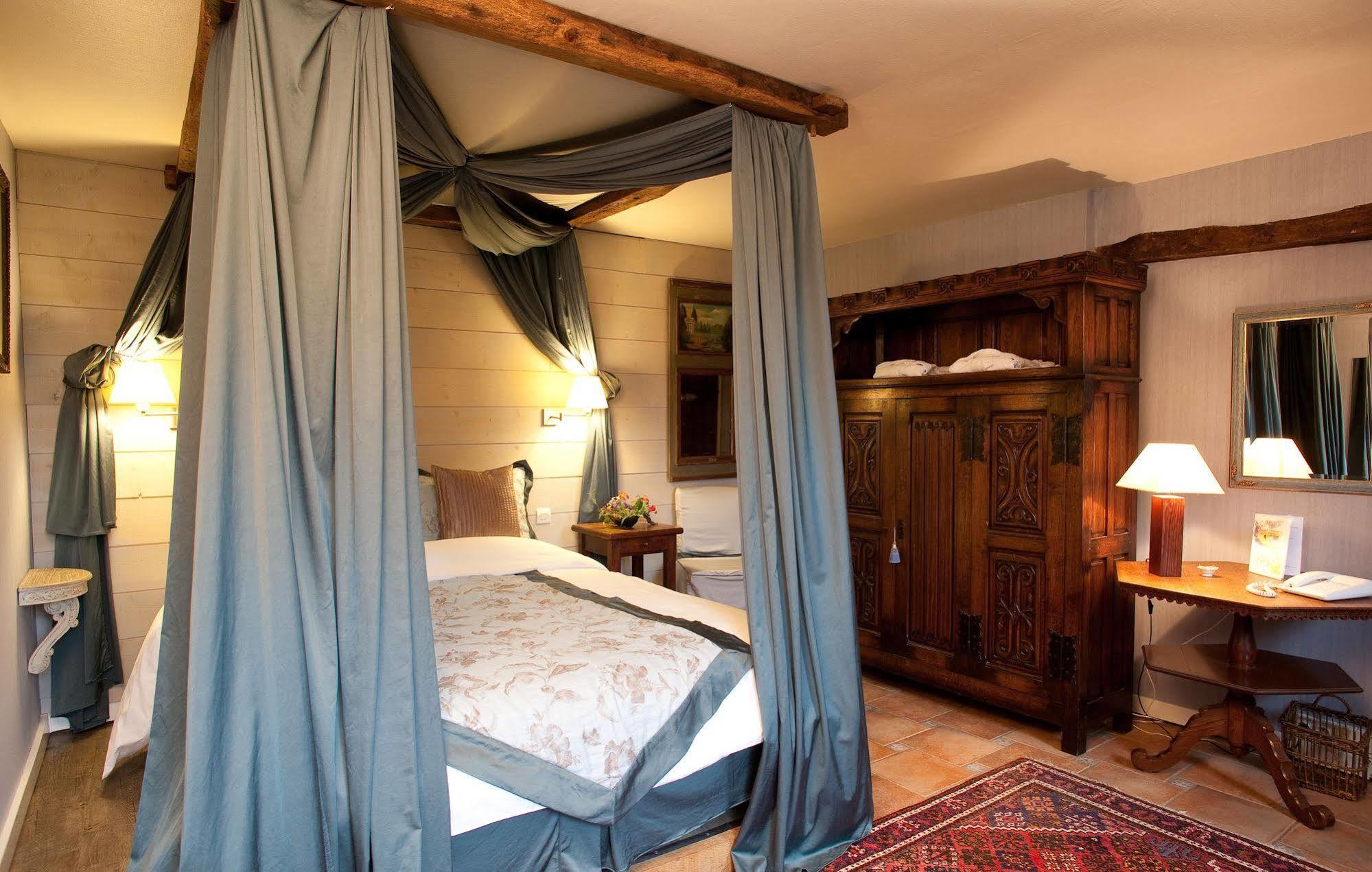 Le Relais Des Dalles - Hotel & Restaurant Sassetot-le-Mauconduit Dış mekan fotoğraf